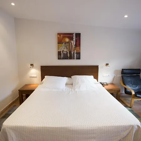 Cal Naudi Hotel 4*