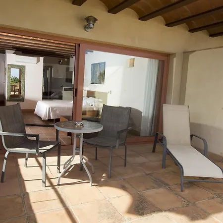 Hotell Cal Naudi 4*